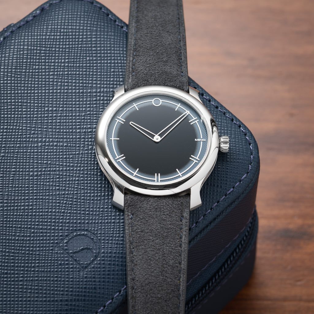 Alcantara Signature Strap Gri