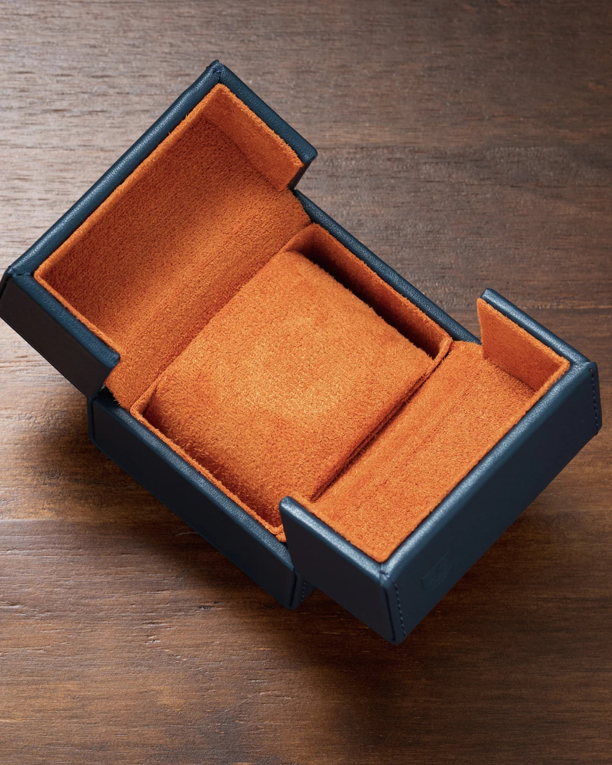 Delugs Snap Box
