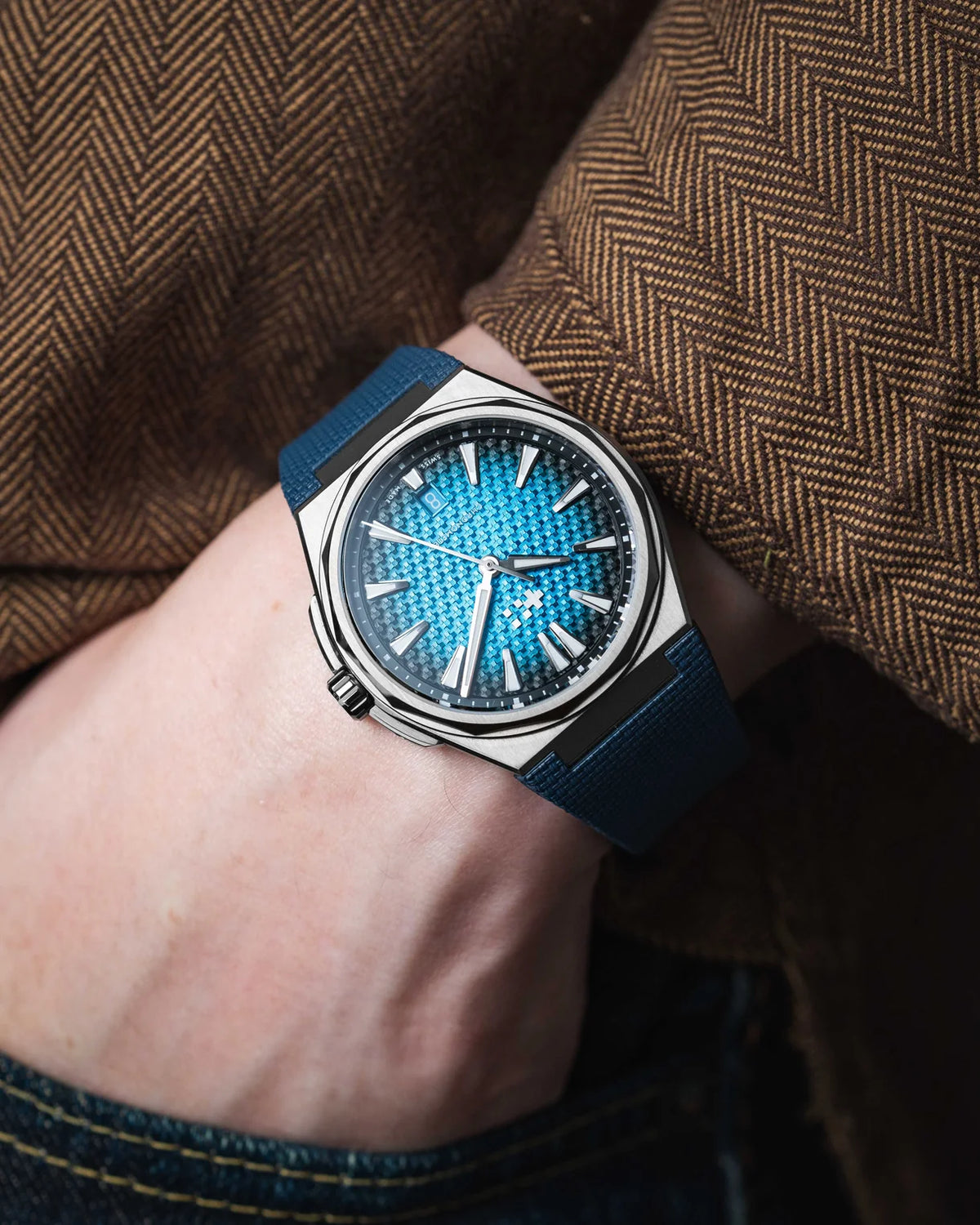 Delugs Christopher Ward The Twelve Entegre Sailcloth Kauçuk Kayış