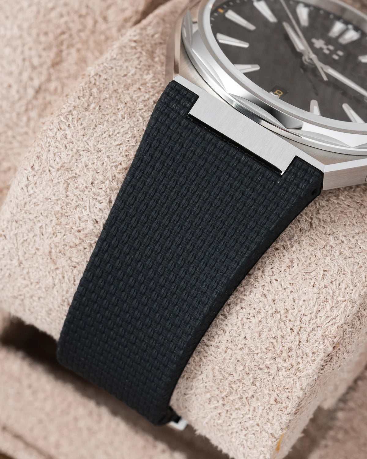 Delugs Christopher Ward The Twelve Entegre Sailcloth Kauçuk Kayış